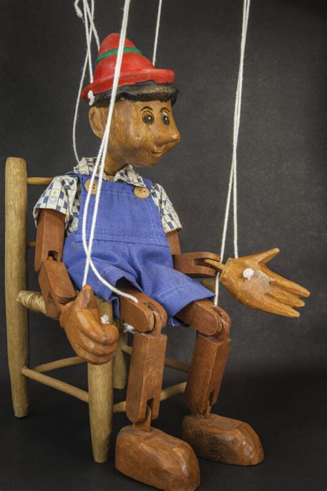 The Magic of Storytelling Through Rocking Chair Magic Puppets